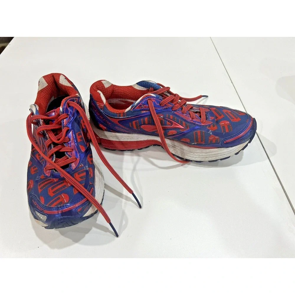 Brooks Shoes Women's Ghost 7 Ltd. Edition London Marathon Size 8